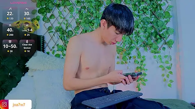 Snapshot of Levii_Ackermann chatting on February 2026 03:23:02 AM Levii Ackermann online show from February 2026 03:23:02 AM