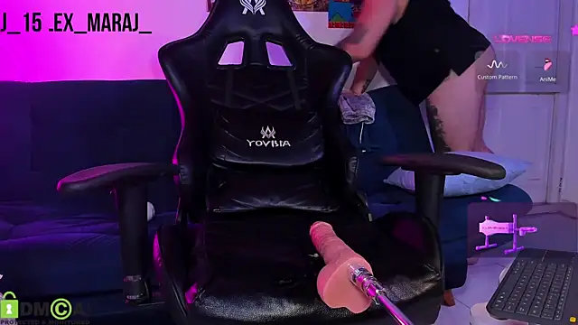 Snapshot of Alex_maraj chatting on September 2025 11:08:02 PM Alex maraj online show from September 2025 11:08:02 PM