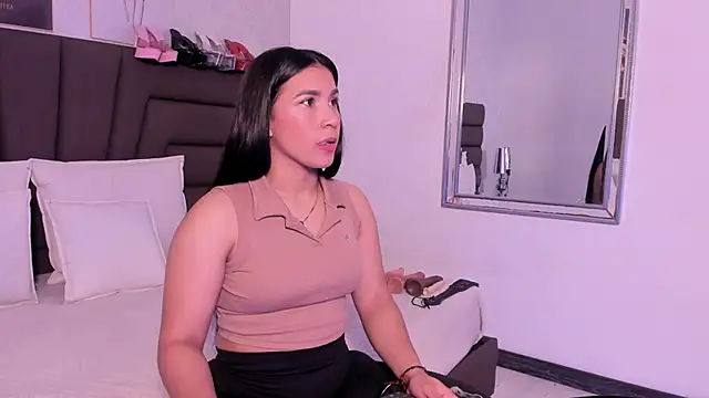 Sofi Perez  online show from September 2025 11:26:01 AM