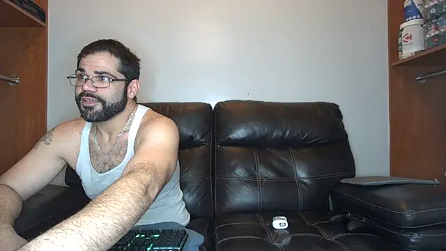 Zander823 online show from March 2026 07:06:02 PM