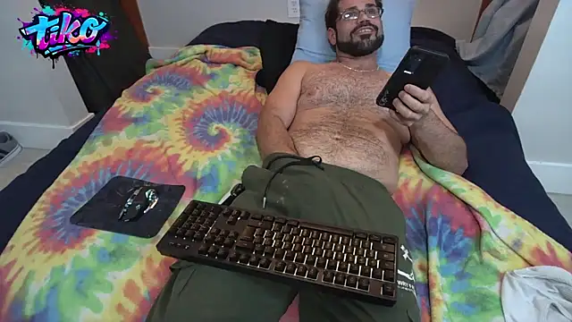 Zander823 online show from May 2026 02:12:02 PM