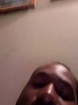 Snapshot of Bighood_T chatting on December 2024 01:27:01 AM Bighood T online show from December 2024 01:27:01 AM