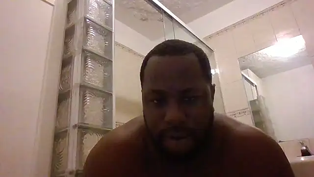 Snapshot of Bighood_T chatting on October 2025 04:46:02 AM Bighood T online show from October 2025 04:46:02 AM