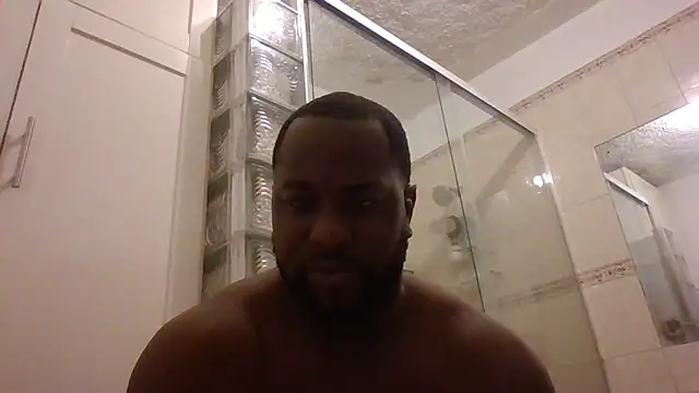 Snapshot of Bighood_T chatting on February 2026 02:54:02 AM Bighood T online show from February 2026 02:54:02 AM