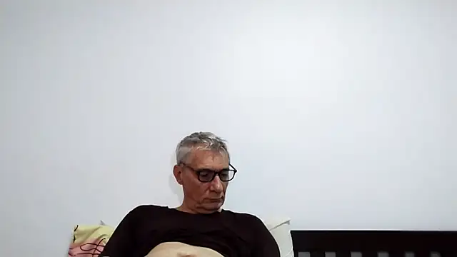 BIGUNCUTHARDCOCK online show from February 2026 01:54:02 AM