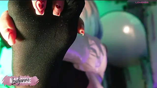 loIijanne online show from September 2025 03:32:01 AM