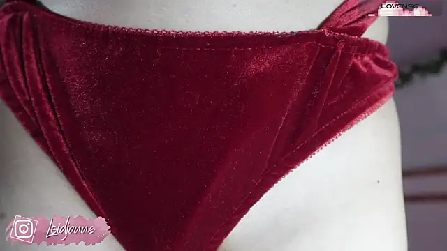 loIijanne online show from February 2026 12:20:01 AM