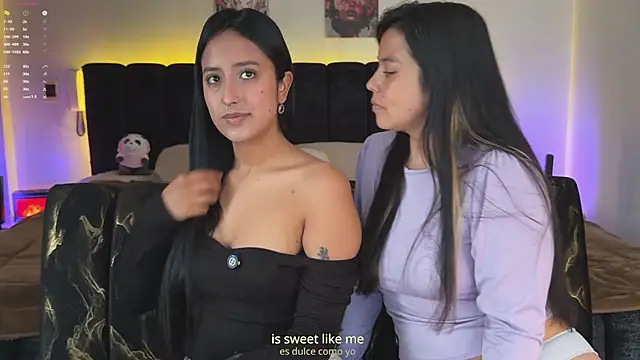 Snapshot of 2SummerLove1 chatting on February 2026 08:29:02 PM 2SummerLove1 online show from February 2026 08:29:02 PM