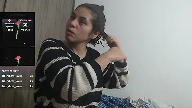 Snapshot of Anne_purple chatting on February 2025 07:42:01 PM Anne purple online show from February 2025 07:42:01 PM