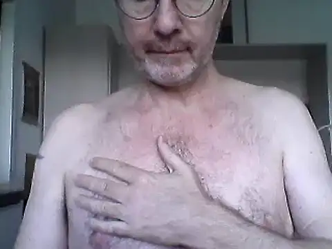 Snapshot of Lolodamour72 chatting on March 2026 07:42:01 AM Lolodamour72 online show from March 2026 07:42:01 AM