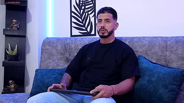 Bruno Mattos online show from December 2024 10:13:01 PM