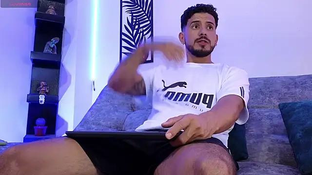 Snapshot of Bruno_Mattos chatting on May 2026 02:29:02 AM Bruno Mattos online show from May 2026 02:29:02 AM