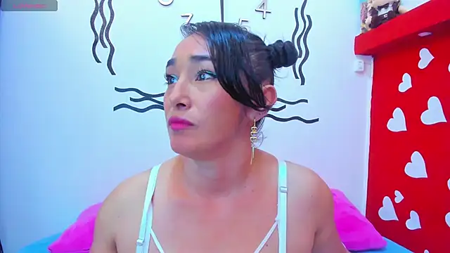 Snapshot of charlotte-11 chatting on March 2025 02:29:02 PM charlotte-11 online show from March 2025 02:29:02 PM