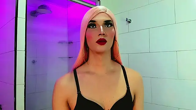 Victoria Kastelo online show from November 2025 07:14:02 PM