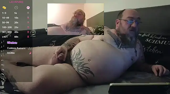 Snapshot of Lederbikerhn chatting on December 2024 02:33:01 PM Lederbikerhn online show from December 2024 02:33:01 PM