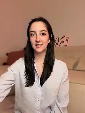  Juliette online show from March 2026 08:14:01 PM