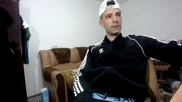 Snapshot of I_like_older_menn chatting on February 2026 06:09:01 AM I like older menn online show from February 2026 06:09:01 AM