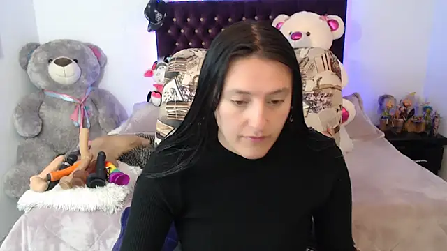 Lorenahot 06 online show from September 2025 05:29:02 PM