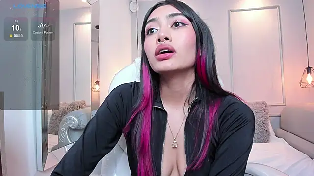 AzuraKindong online show from February 2025 02:05:02 AM