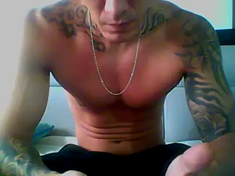 Snapshot of Skater29xx2 chatting on January 2025 06:35:02 PM Skater29xx2 online show from January 2025 06:35:02 PM