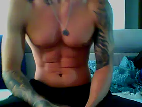 Snapshot of Skater29xx2 chatting on February 2025 05:29:01 PM Skater29xx2 online show from February 2025 05:29:01 PM