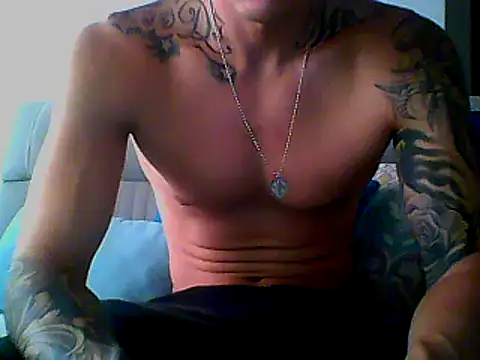 Snapshot of Skater29xx2 chatting on February 2025 09:59:01 PM Skater29xx2 online show from February 2025 09:59:01 PM