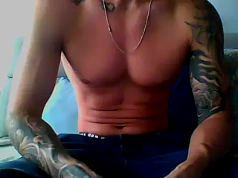 Snapshot of Skater29xx2 chatting on March 2025 02:16:01 PM Skater29xx2 online show from March 2025 02:16:01 PM