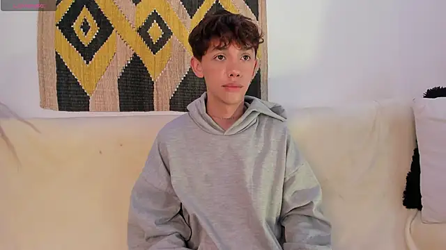 Tomy Rox online show from February 2025 11:43:01 PM