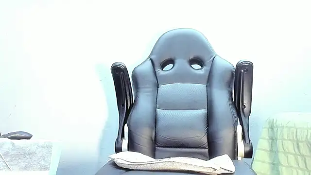 Dancelwashington online show from October 2025 09:59:01 PM