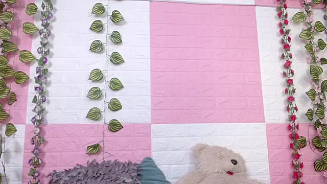 Snapshot of AnyaFloyd69 chatting on March 2025 09:12:02 PM AnyaFloyd69 online show from March 2025 09:12:02 PM