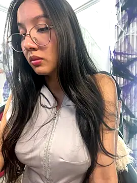 Snapshot of AnyaFloyd69 chatting on October 2025 08:53:02 PM AnyaFloyd69 online show from October 2025 08:53:02 PM