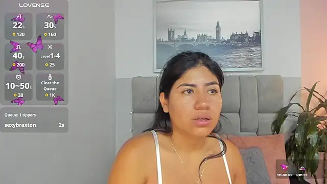 hottie mine  online show from January 2025 07:10:02 PM