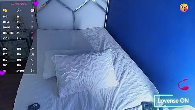 Snapshot of cattaleeyaa chatting on February 2025 06:14:01 AM cattaleeyaa online show from February 2025 06:14:01 AM