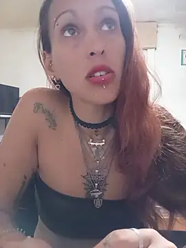 Snapshot of Zorrita_Fox chatting on April 2026 12:11:02 AM Zorrita Fox online show from April 2026 12:11:02 AM