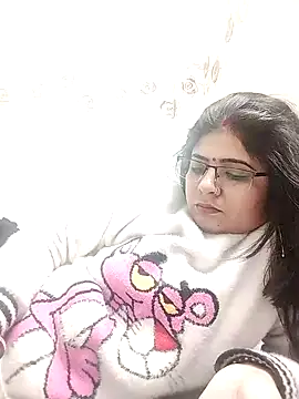 Husnpari20 online show from January 2025 01:30:01 PM