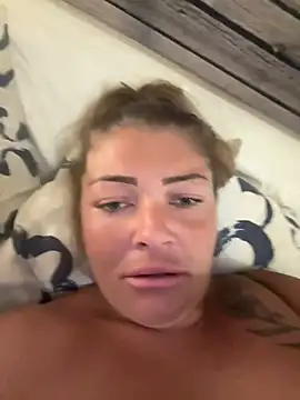 Snapshot of GabyHofstede chatting on March 2025 01:31:02 PM GabyHofstede online show from March 2025 01:31:02 PM