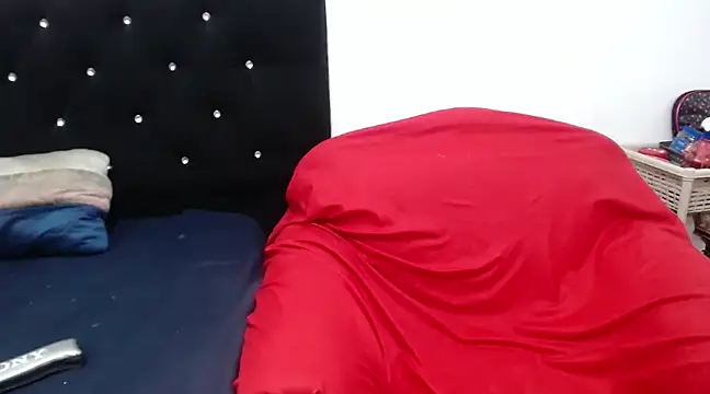 Snapshot of Ainhoa-hot chatting on January 2025 05:51:02 PM Ainhoa-hot online show from January 2025 05:51:02 PM