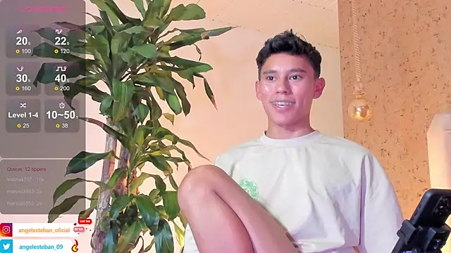 Angel esteban fx online show from February 2025 10:07:02 AM