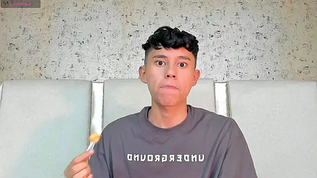 Angel esteban fx online show from March 2025 06:43:01 AM