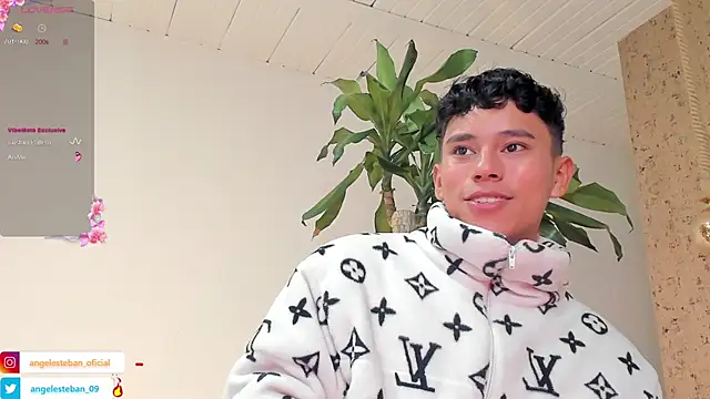 Angel esteban fx online show from March 2025 06:48:02 AM