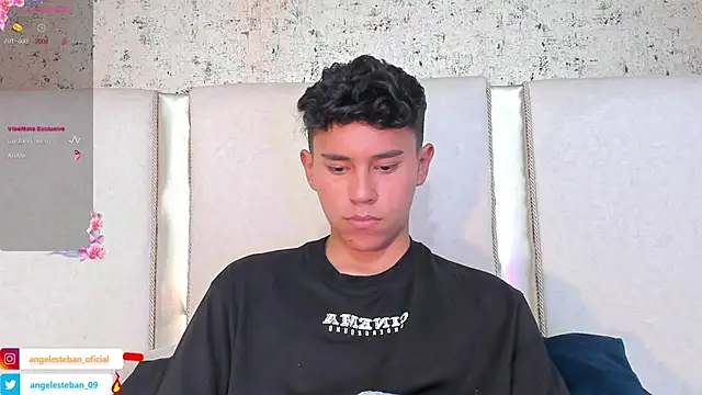 Angel esteban fx online show from March 2025 10:03:01 AM