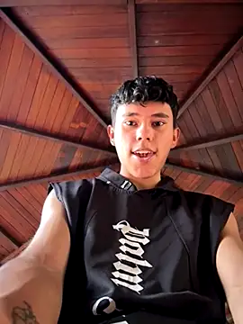 Angel esteban fx online show from November 2025 03:23:02 PM