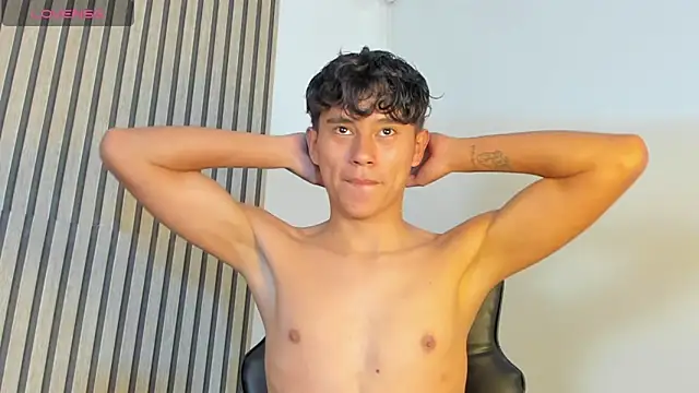 Angel esteban fx online show from April 2026 09:13:01 PM
