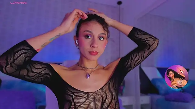 MiissCharlotte online show from October 2025 02:12:01 AM