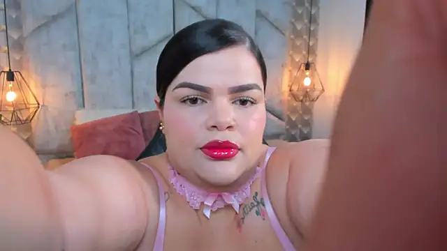 Sara Thompsoon online show from March 2026 11:59:01 AM