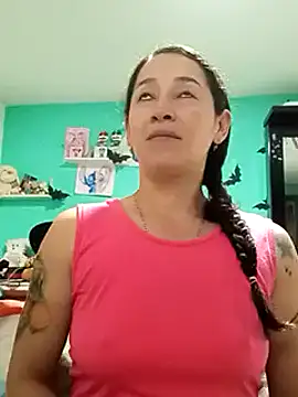 emilypoppy3 online show from March 2025 01:24:01 PM