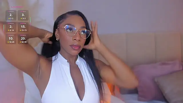 aprilebony  online show from May 2026 10:44:01 AM