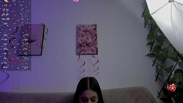 Snapshot of Murieel_69 chatting on February 2025 07:06:01 PM Murieel 69 online show from February 2025 07:06:01 PM