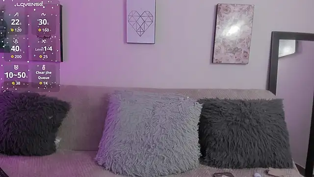 Snapshot of Murieel_69 chatting on October 2025 02:45:02 AM Murieel 69 online show from October 2025 02:45:02 AM