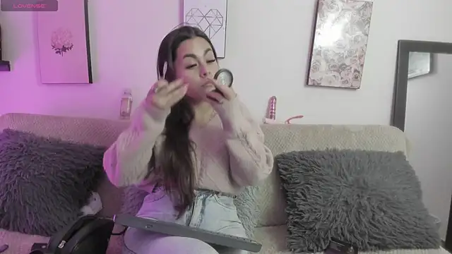 Snapshot of Murieel_69 chatting on November 2025 10:01:01 PM Murieel 69 online show from November 2025 10:01:01 PM